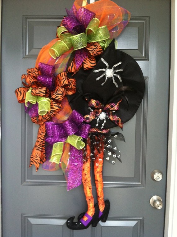 Witch Halloween wreath