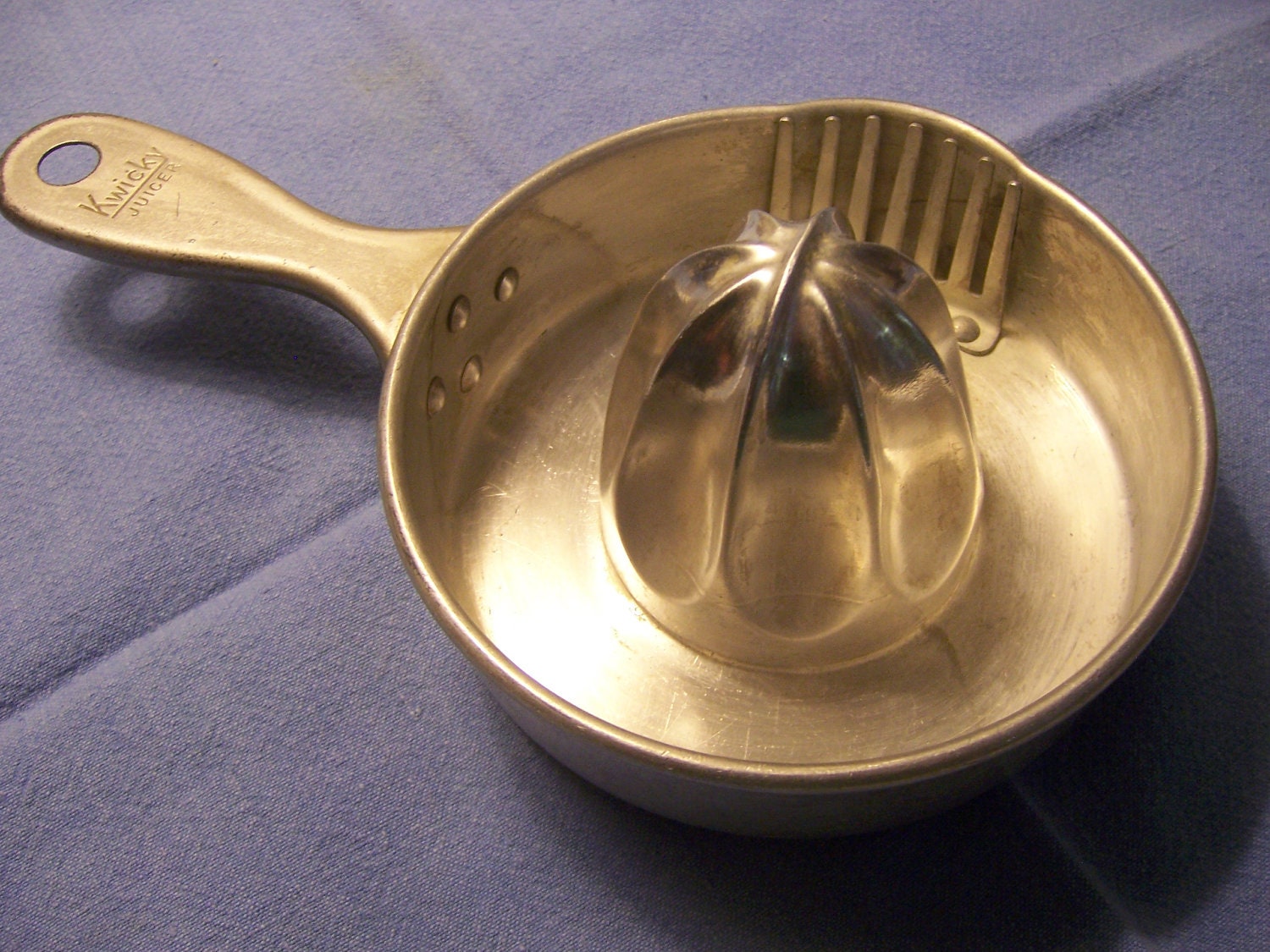 Vintage Hand Juicer QuamNichols patent from 1922