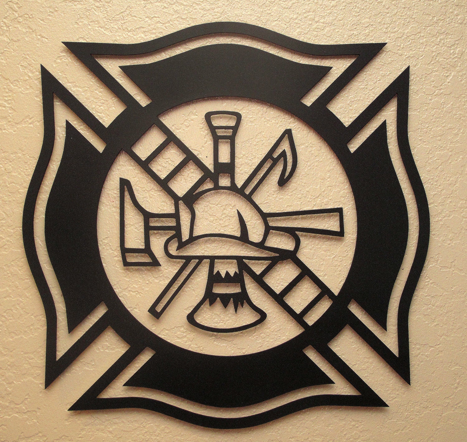 fireman-maltese-cross