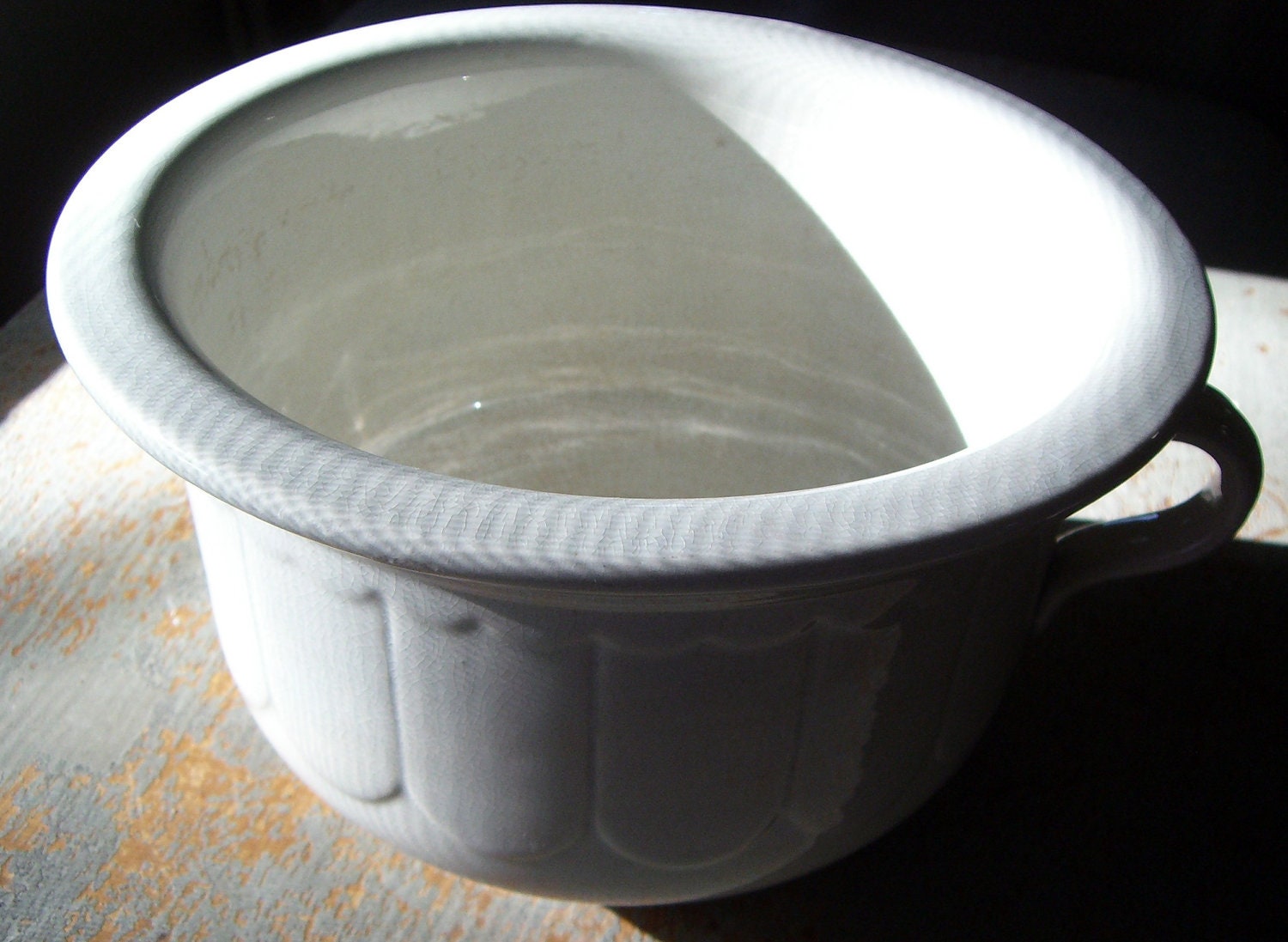 Vintage Chamber Pot Crock White Pot Large Round by TheBackShak