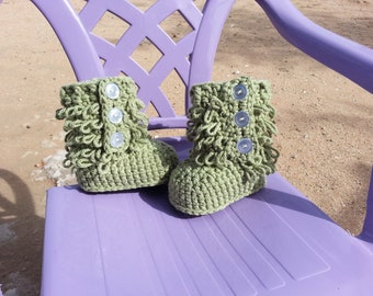 Crochet baby boots - "Furrylicious"