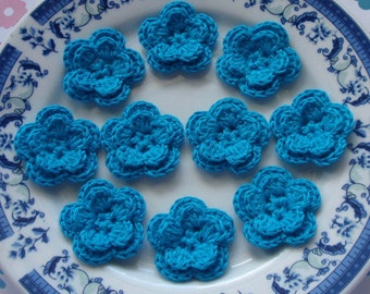 10 Crochet Flowers In Turquoise YH-030-010