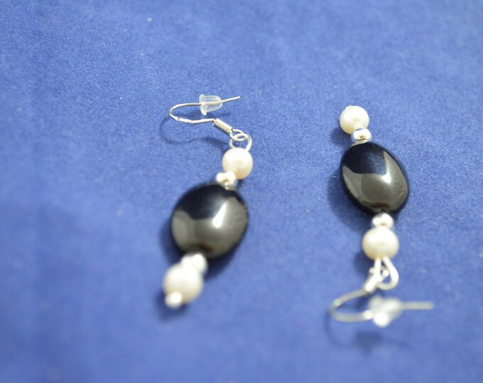 Pearls & Agate Earrings E119
