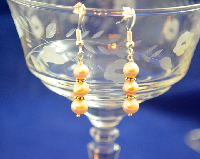 Pearl Earrings, Sterling Silver French Hooks, Pink Cultured Pearls E202
