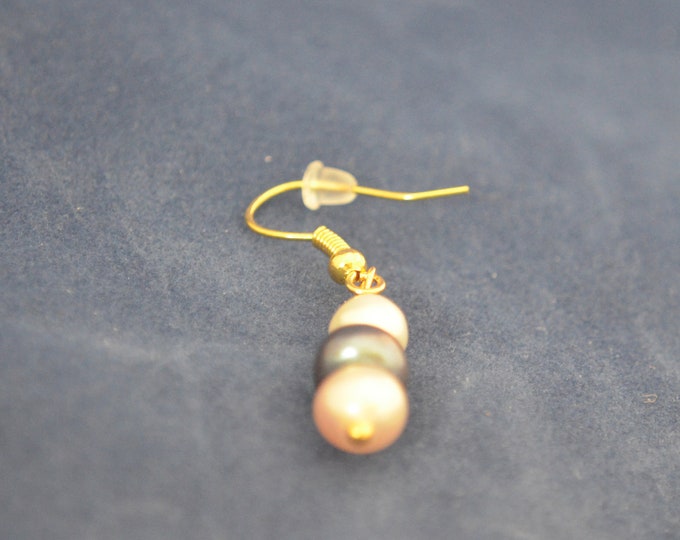 Culture Pearl Earrings in 3 Colors, Gold Plated French Hooks E 203