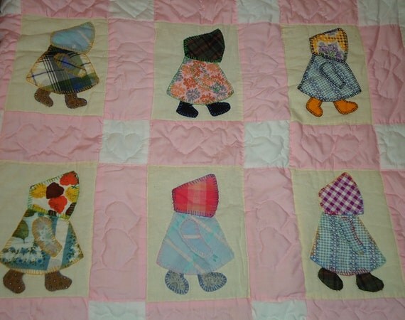 Dutch Girl Quilt Holly Hobbie Sunbonnet Sue by Chelseasworld