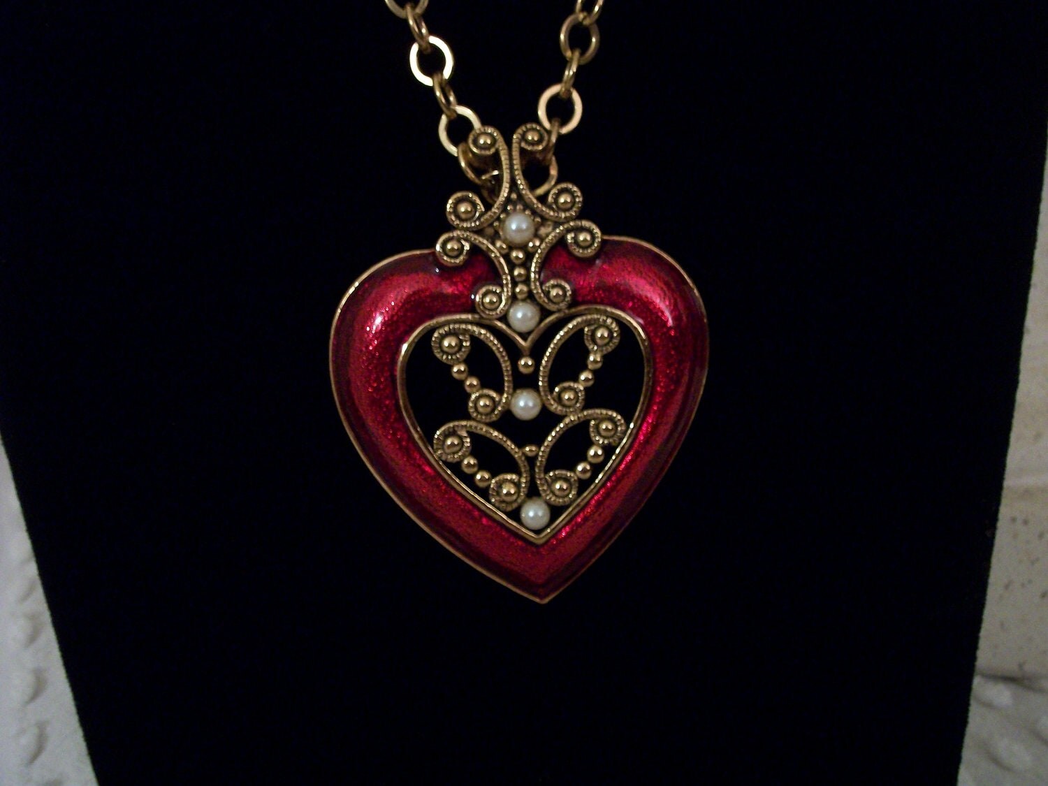 Vintage Avon Heart Necklace