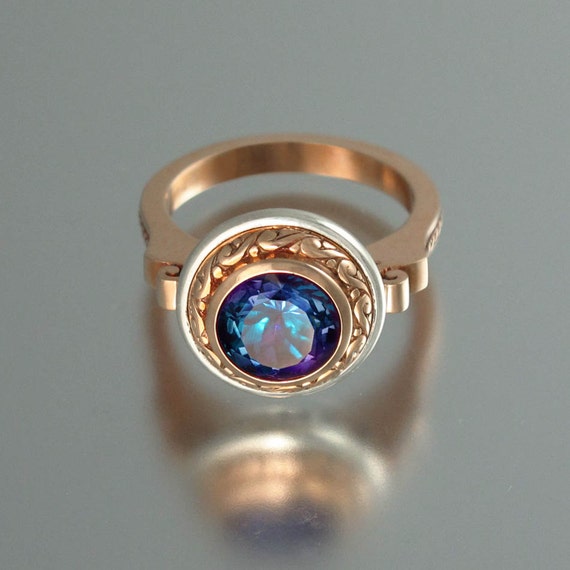 MARIA 14K gold ring with Alexandrite