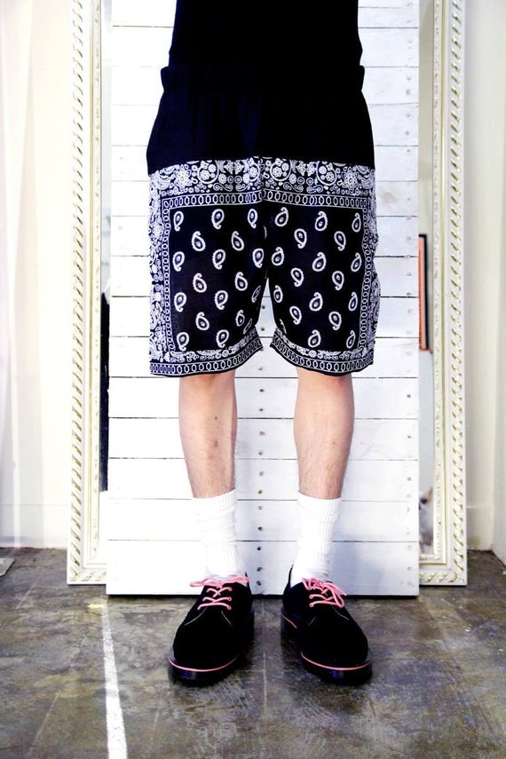 Items similar to Bandana SHORT on Etsy