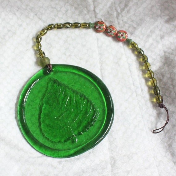 Green Leaf SunCatcher II Pressed Glass Sun by WindyCityBells