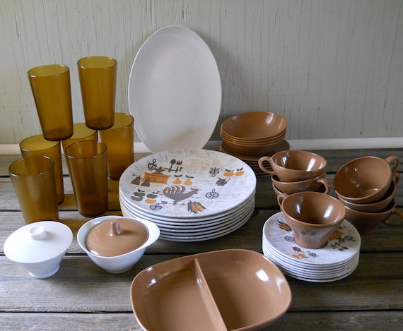 Texas Ware Dinnerware Set 47 Piece Early American Country