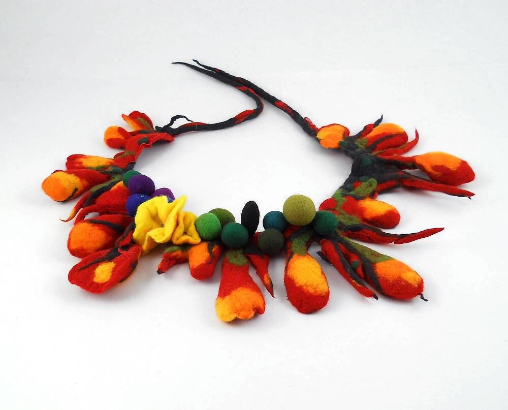 Felted Collar Nuno felt Necklace flower art jewerly nunofelt
