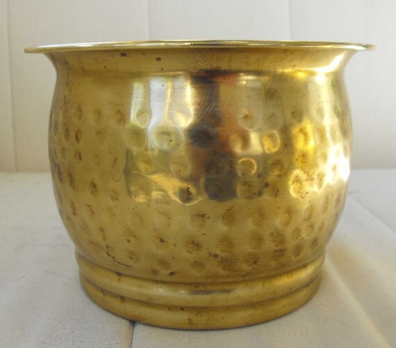 Vintage Brass Pot Hammered India ca 1960s NT1213