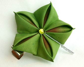 Oak Leaf Kanzashi Single
