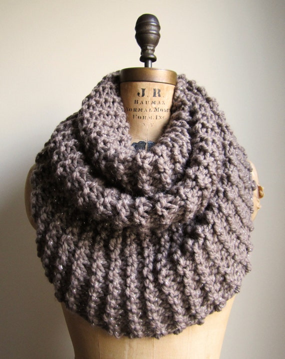 Super Snuggly Chunky knit cowl Mocha with Silver. Infinity