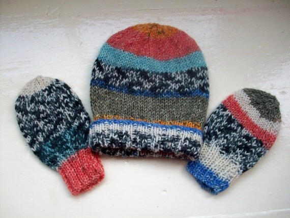 Baby hat mittens boy girl knit multi salmon pink by SpinningStreak