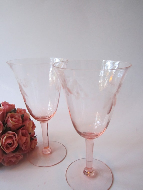 Pretty Vintage Pink Etched Floral Wine Glass Pair