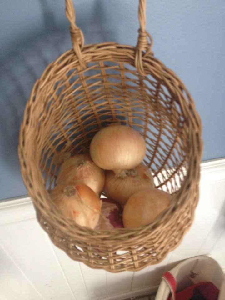 FREE SHIPPING Onion basket gift storage onion storage
