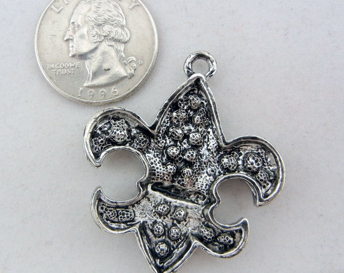 Rhinestone Encrusted Fleur de Lis Pendant