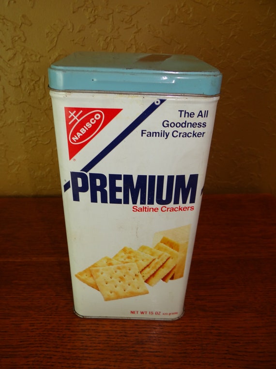 Vintage Nabisco Premium Saltine Crackers Tin by didizines on Etsy