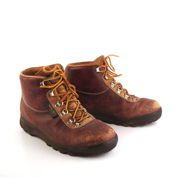 Hiking Leather Boots Vintage 1980s Vasque Distressed Brown