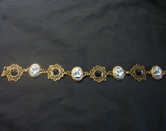 Bracelet, Linked, Butterflies and Roses Cameo, New