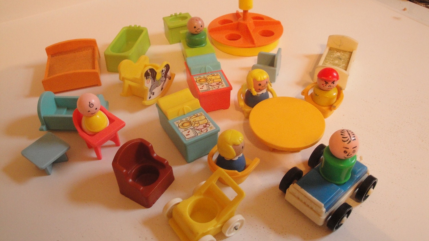 vintage little people house