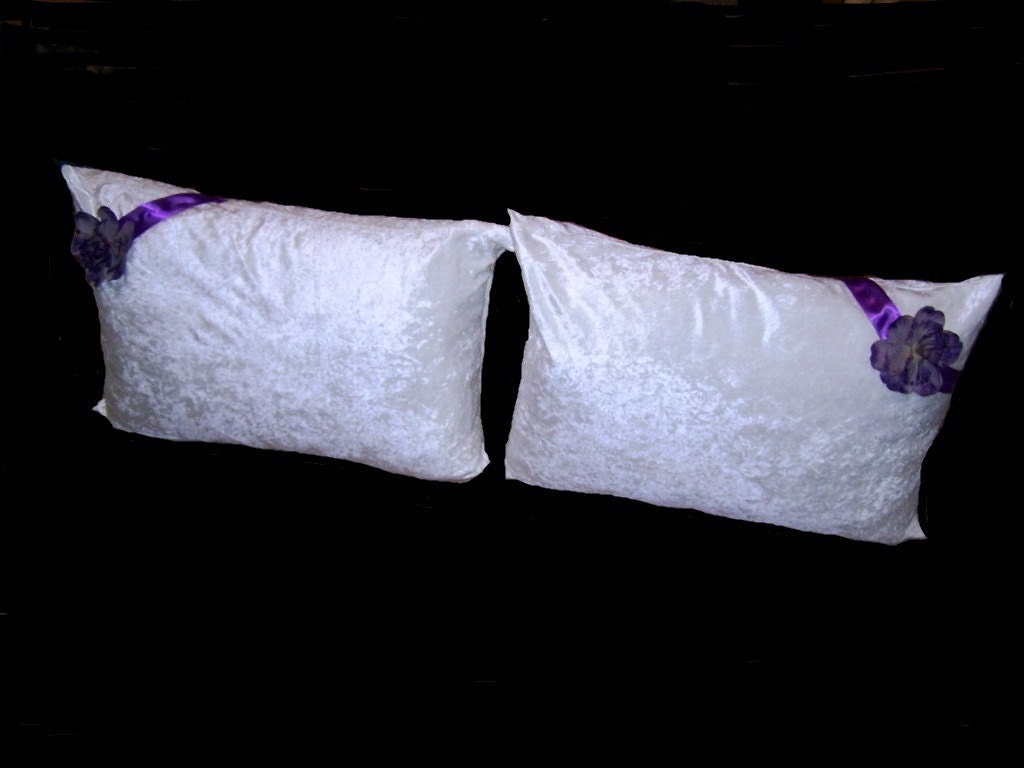 Flower Ribbon Elegance Wedding Kneeling Pillow