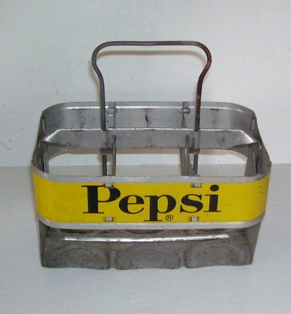 Antique Pepsi Metal 6 Bottle Divided Pop Carrying Holder