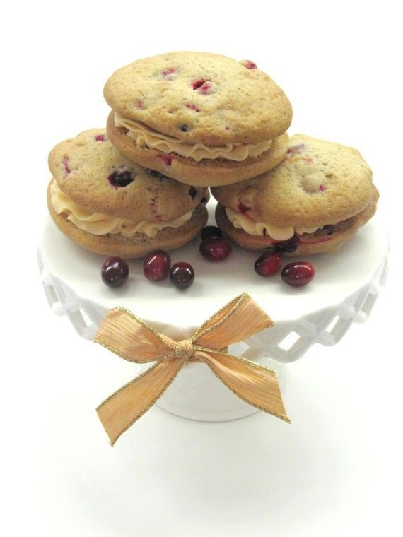 Items Similar To Spiced Cranberry Grand Marnier Whoopie Pies On Etsy   Il 570xN.393607544 Kh86 