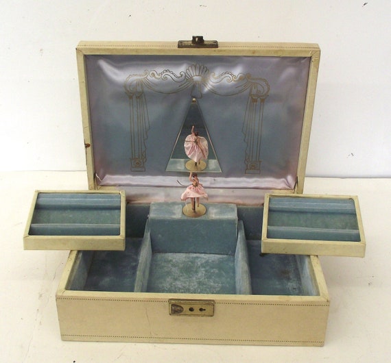 Vintage Mele Locking Jewelry Box Music Box with Ballerina