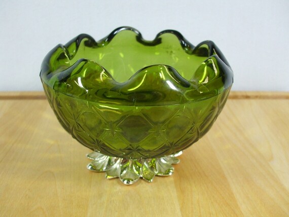 vintage green Indiana Glass pedestal bowl in by trappedintheattic