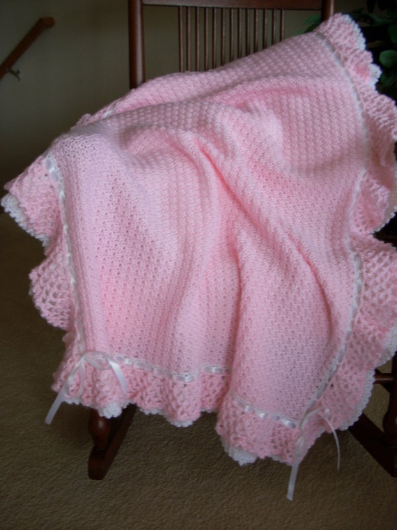 Crocheted Double Ruffle Baby Blanket by bellalin123 on Etsy