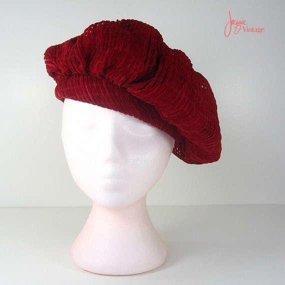 40s 50s red chenille velvet beret hat / vintage red hat