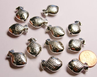 Silver color beads hypoallergenic- 6 pcs - big engraved silver fish beads - ZAS 84