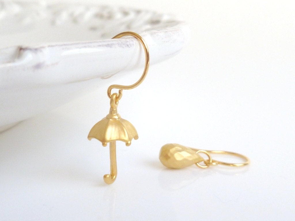 Rainy Day Earrings little matte gold mismatched fun pair