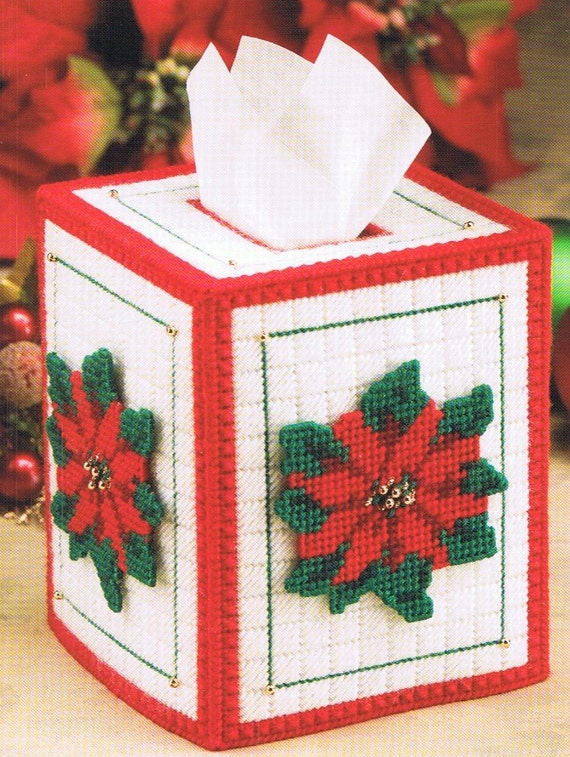 POINSETTIA Tissue Box Cover PLASTIC CANVAS Pattern
