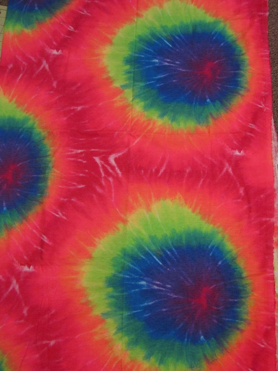 Neon TIE DYE T-Shirt Cotton Fabric 1/2yd