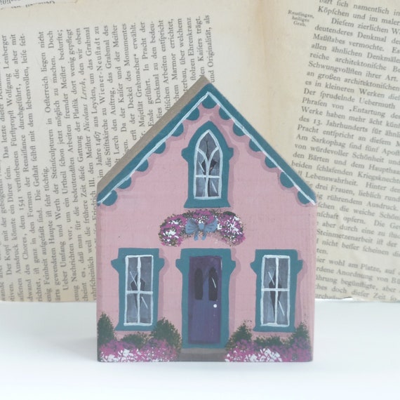 Vintage handpainted little wooden house Susan J. by frannyandseb