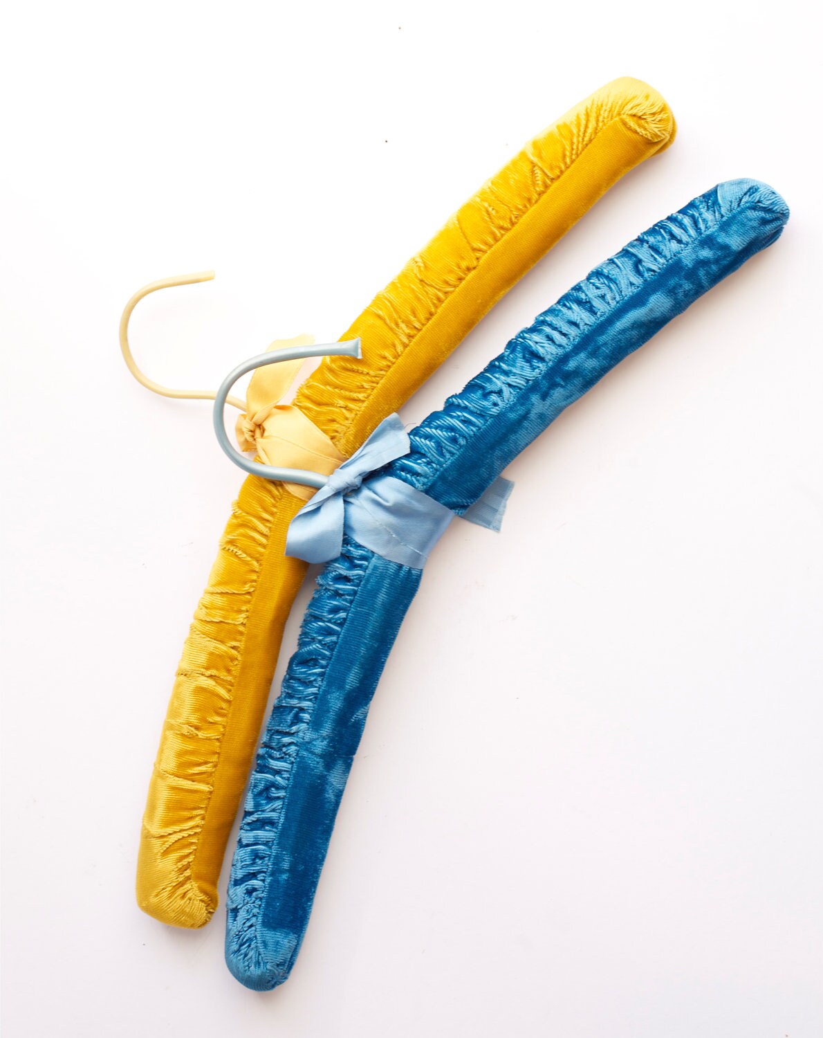 Velour Padded Clothes Hangers Vintage Velvet Blue and Gold