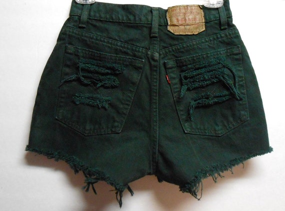 vintage levis high waisted denim shorts