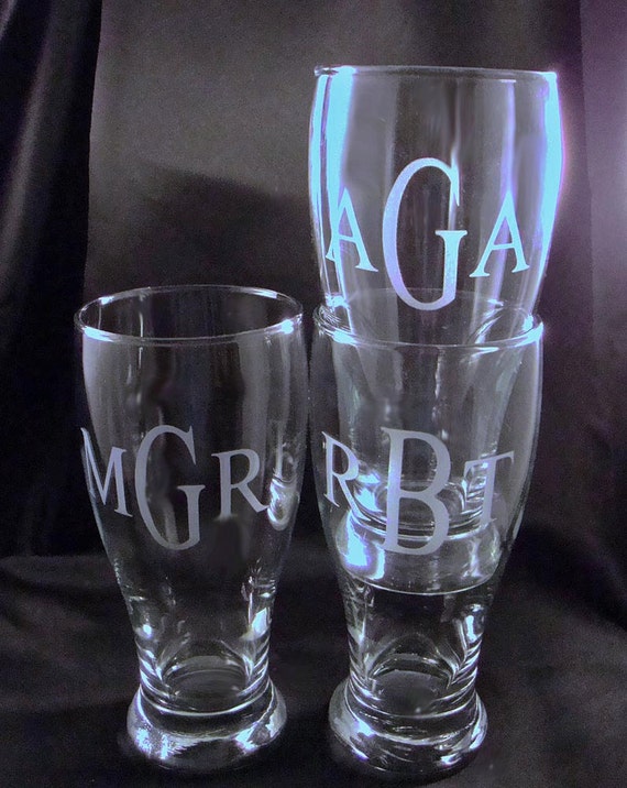 Personalized Pilsner Glasses Set of 4 Etched by winstonglassworks