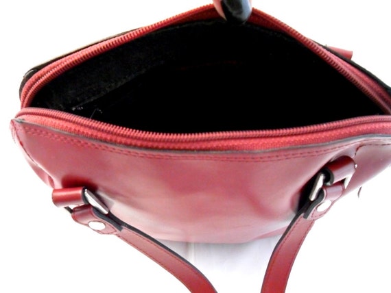 red vintage purse