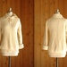 vintage men's white wool sweater / medium