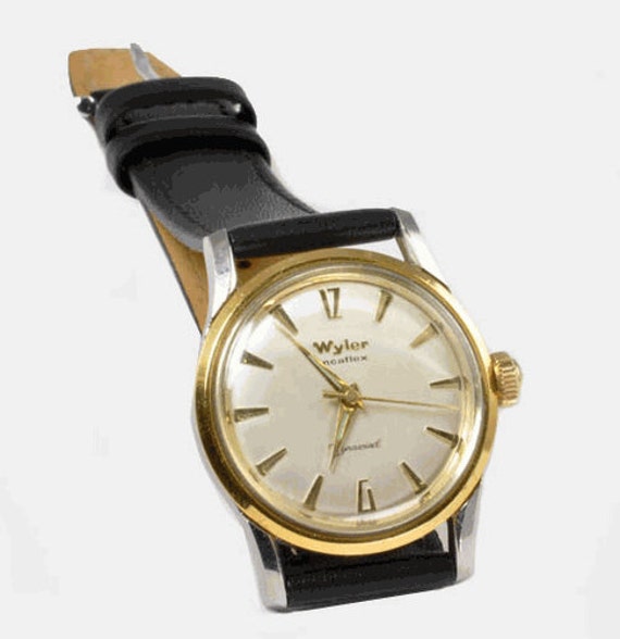 Vintage Men's Wrist Watch - 1960s Wyler Dynawind Automatic 17 Jewels