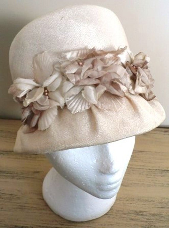 sale 20 off all vintage hats STUNNING TOP HAT Vintage