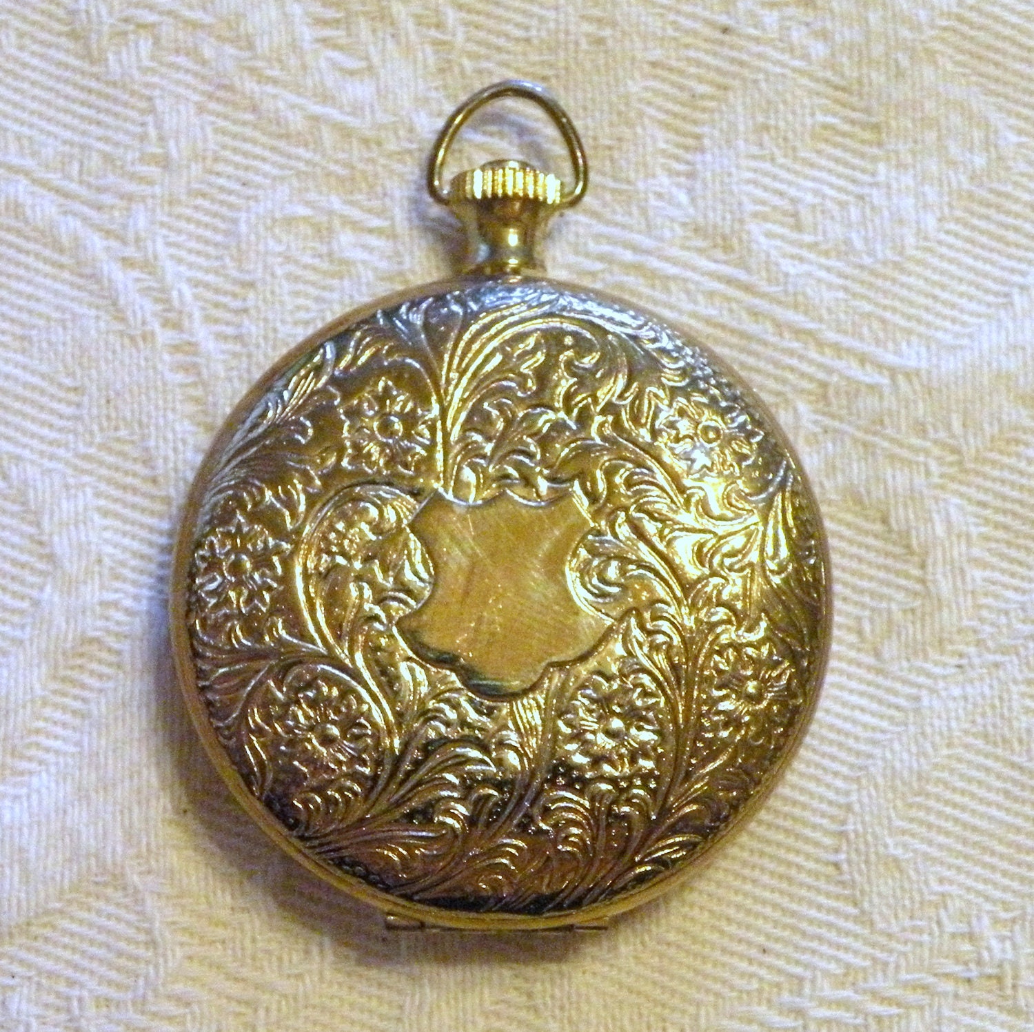 Vintage Pill Box Pocket Watch Locket by RosePetalResources on Etsy