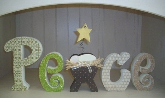 Items similar to Christmas wood letters Peace wood 