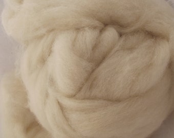 Excellent Felting Fiber Corriedale cross Roving 8oz