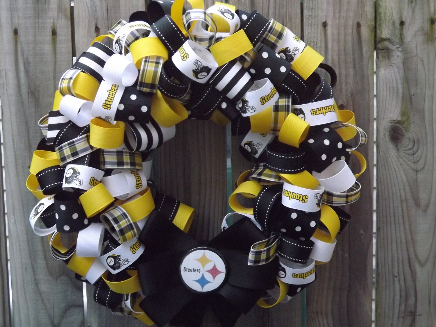 NFL Football Wreath Pittsburgh Steelers or your favorite Team